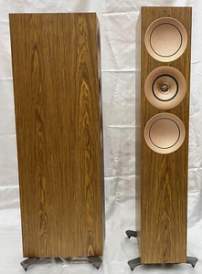 KEF R7 WALNUT (NO META) COPPIA/PAIR - USATO/USED - Picture 1 of 2