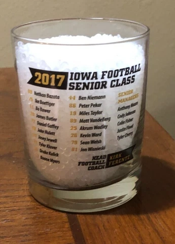 2017 University of Iowa Hawkeyes Football Awards Banquet Senior Class Rock Glass Cover