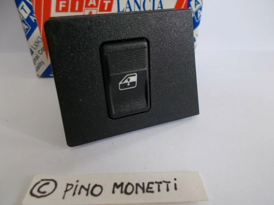 PULSANTIERA ANTERIORE DESTRA PER FIAT Croma 1° Serie 176780680 (85 96)
