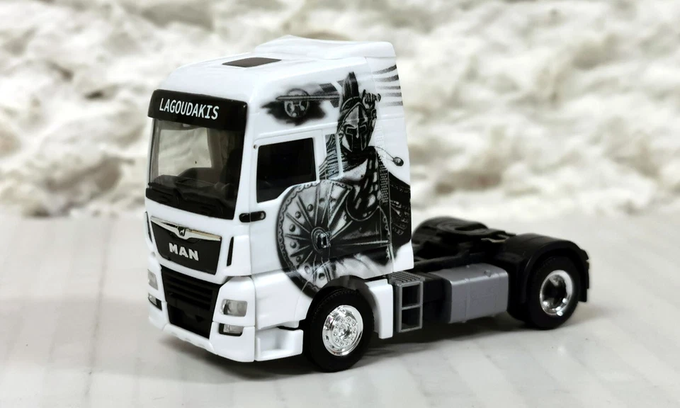 Herpa 314923 - Man Tgx XXL 'Lagoudakis 3/Leonida' - 1:87 - Image 1 of 1
