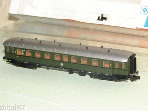 ROCO ( 24390 )  VOITURE A BOGIES 2e CLASSE DE LA DB  EN BOITE ECH. N   1/160 - Picture 1 of 6
