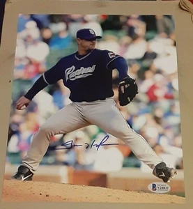 TREVOR HOFFMAN SAN DIEGO PADRES SIGNED AUTOGRAPHED 8X10 PHOTO BAS #V28832 HOF - Picture 1 of 2