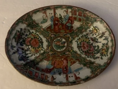 Antiguo plato ovalado medallón rosa chino para servir  Foto 1 de 4