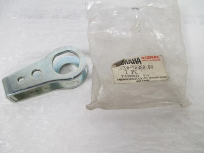Genuine Yamaha 1982 YZ490 YZ250 Rear Wheel Left Chain Puller 1 5X6-25388-00 NOS - Изображение 1 из 4