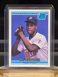 1992 DONRUSS PAT MAHOMES #403 RATED ROOKIE **FATHER NFL'S PATRICK MAHOMES** QUASI NUOVO+ - Foto 1 di 2