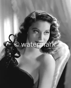 Vintage ACTRESS AVA GARDNER PIN UP - 8X10 PUBLICITY PHOTO - Picture 1 of 1