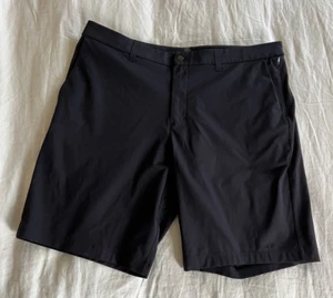 Pantalones Cortos de Golf Lululemon ABC Ajuste Clásico | Negros, Para Hombre 38 - Imagen 1 de 4