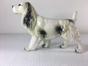 Cocker Spaniel Hund Figur weiß mit schwarz und braun 5,5 x 4,5 - Bild 1 von 12