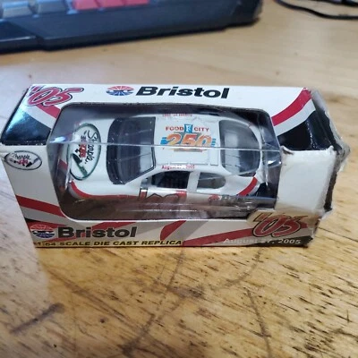 Sharpie 500 NASCAR '05 Bristol Chevrolet Monte Carlo Team Caliber Ford City 250 - Image 1 of 4