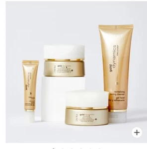 Jafra Gold Dynamics Set New & Sealed 4 PIECE REGIMEN - Picture 1 of 3