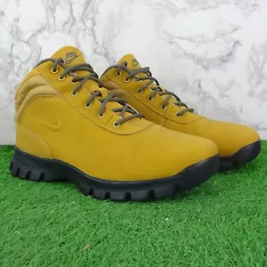 Nike Walking Boots Size 5 Womens Mandara Mountain Waterproof Shoe Hiking Leather - Picture 1 of 11
