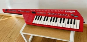 Yamaha SHS-10 rot FM Digital Keytar Schulter Keyboard Midi Japan getestet funktioniert - Bild 1 von 10