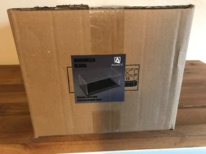 Klarsichtbox Acryl Vitrine Maranello XL mit Lederboden schwarz für 1:18 Modelle - Imagen 1 de 9