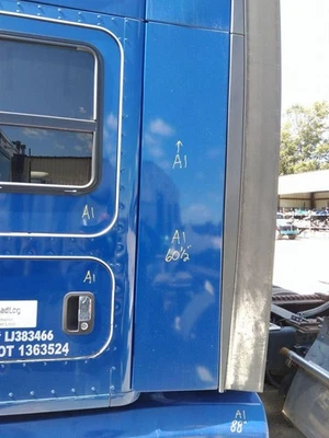 NA KENWORTH T680 CAB EXTENSION 3834199 - Imagem 1 de 4