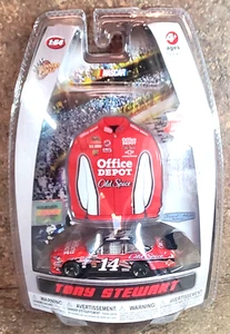 Winners Circle 1:64 Tony Stewart #14 Old Spice, w/ Jacket Magnet - Picture 1 of 10