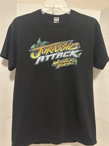 Camiseta Jurassic Attack Monster Truck Doble Cara Talla Mediana - Imagen 1 de 6
