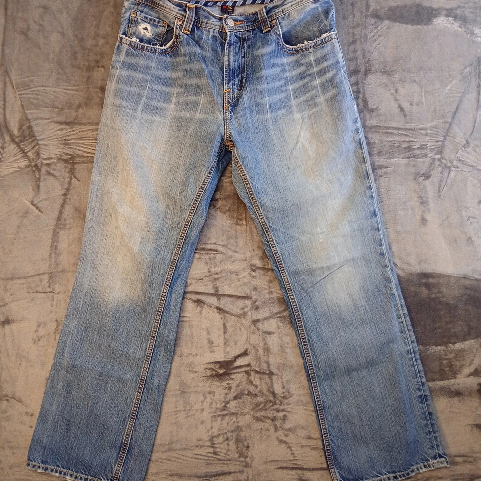 Cremieux Bootcut Jeans Mens 32x30 Blue Distressed Denim Straight Leg Casual - Image 1 of 4