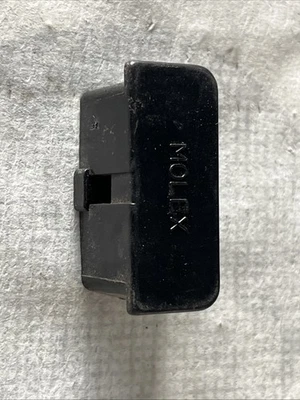 Coperchio Presa Diagnosi Centralina ECM GM Daewoo Chevrolet - Immagine 1 di 2