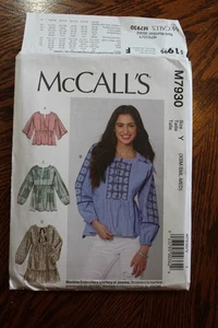 Camisas y tops boho McCall's M7930 con escote cortado, talla XS-S-M sin cortar Pa - Imagen 1 de 3