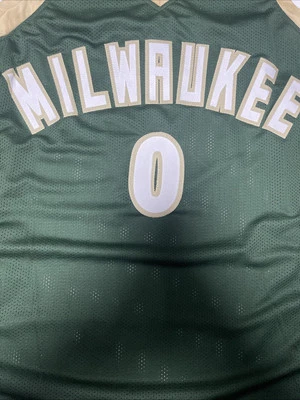 Футболка с автографом Дамиана Лилларда с сертификатом подлинности (JSA) - Изображение 1 из 2