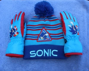 SONIC the HEDGEHOG Hat/Beanie & Gloves Set  NEW - Picture 1 of 5