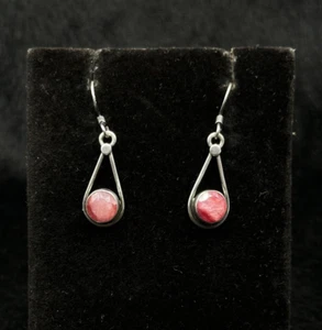 Vintage Sterling Silver Handmade Beautiful Earrings With Faceted Ruby Stone - Picture 1 of 4