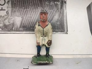 1930s Baseball Player Figure 2" high - Picture 1 of 3