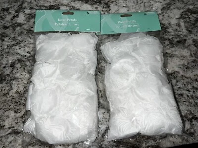* Set of 2* 300 Pcs White Wedding Rose Petals NEW! Total 600 Pcs - Image 1 of 2