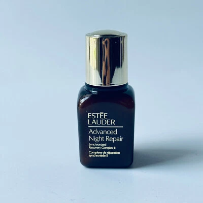 Complejo Multi-Recuperación Sincronizado Reparación Nocturna Avanzada Estee Lauder 0.5 fl oz Foto 1 de 2