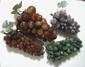4 Polished Semi Precious Stone Bunches of Grapes Table Ornaments Agate Amethyst - Picture 1 of 7