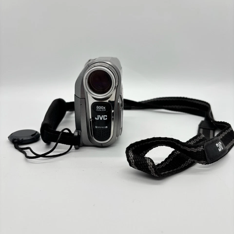 JVC GR-D750AG Mini DV Video Camera Camcorder **PARTS/REPAIR SAFEGAURD MODE** - Image 1 of 4