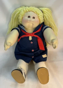 Vintage Cabbage Patch Kids Soft Sculpture Girl Doll Blonde Hair Brown Eye 1980's - Picture 1 of 9