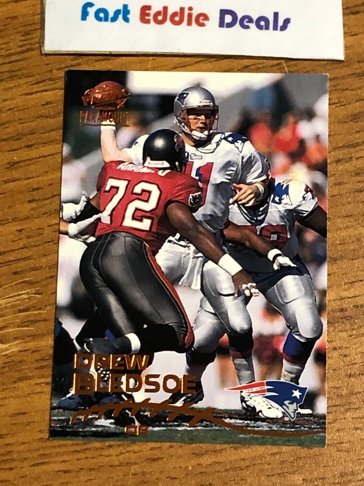 NFL FOOTBALL 1998 DREW BLEDSOE PACIFIC PARAMOUNT CARD 135 NEW ENGLAND PATRIOTS - Image 1 of 2
