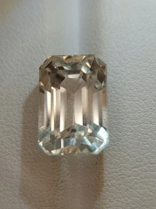 Color shifting Kunzite gemstone - faceted natural Spodumene 12.00 CTS - Picture 1 of 10