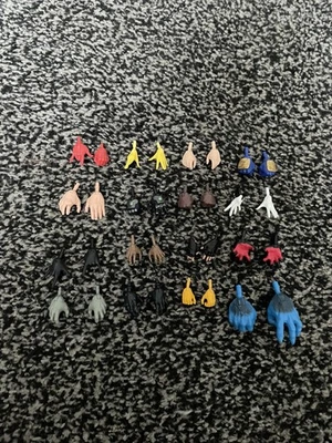 Marvel Legends 15 Pairs Of Hands Fodder Parts Kitbash Lot For 1/12 Figures - Image 1 of 4