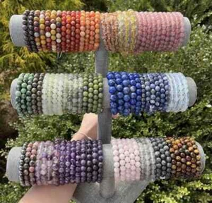 Lote de brazaletes de cristal curativo con cuentas redondas de piedras preciosas surtidas ~ regalo personalizado ~ - Imagen 1 de 4