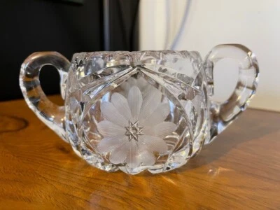 Cristal de plomo cortado - CUENCO DE AZÚCAR de doble mango con grabados esmerilados - pesado 18,7 oz - XPO Foto 1 de 4