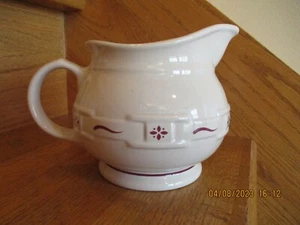 Longaberger Sauce Pitcher Traditional Red rare cute shape *shipping included!* - Picture 1 of 7