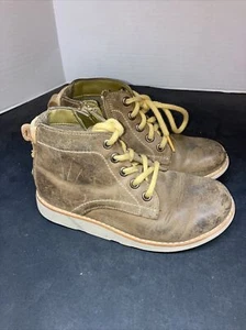Clarks boys Crown Hike K Tan Leather boots size 12-1/2 - Picture 1 of 12