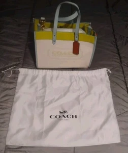 Coach C0777 White Field Tote 30 Colorblock With Coach Badge Handbag Outlet - Picture 1 of 7