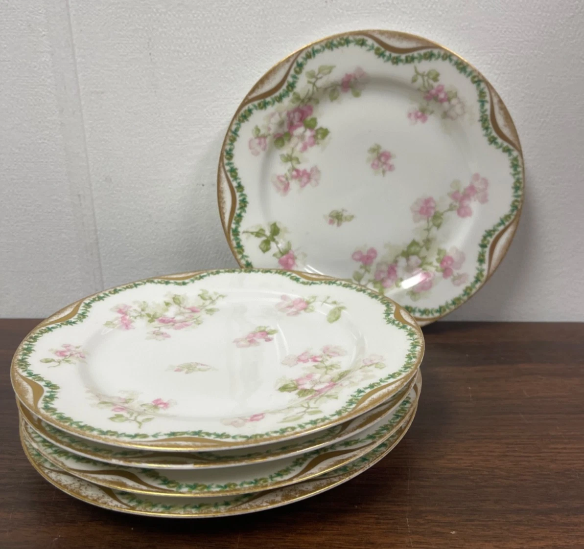 フランス製　Limoges ROSE DE LIMOGESディナープレート ペア フランス製 Limoges ROSE DE LIMOGESディナープレート ペア フランス製