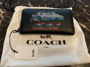 Coach Car accordion Zip Wallet New. - Picture 1 of 10