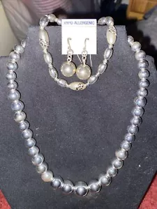 Hausgemachter Schmuck Halskette Armband & Ohrringe Silber mit Geschenkbox - Bild 1 von 5