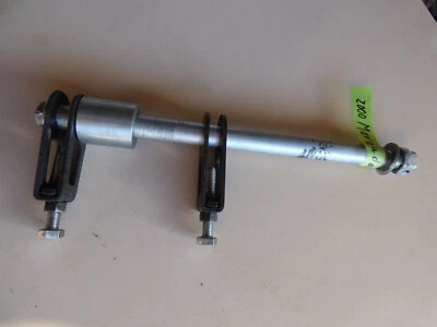 Suzuki VZ800 Marauder rear axle 2000, used - Image 1 of 3