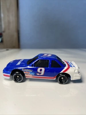 Vintage Racing Champions Bill Elliott #9 Melling diecast NASCAR stock car - Image 1 of 4