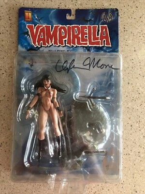 Boneco de ação esculpido Vampirella Moore colecionáveis de ação 2000 assinado novo na caixa - Imagem 1 de 4