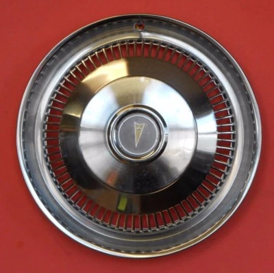 Pontiac Firebird/LeMans 1974-1976 cubierta de rueda de 14" #5034 Foto 1 de 2