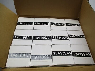 Case NEW HOLLAND  194199A1 Filter FILTER CASE OF 12 - Image 1 of 4