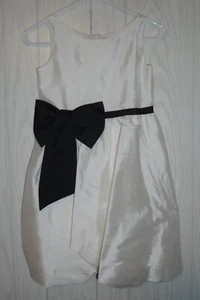 Us Angels Girls Dress Ivory Taffeta Formal Wedding Black Bow Girl's Size 8 NWOT - Picture 1 of 11