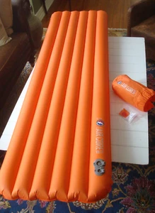 Big Agnes Ultra Insulated Air Core Sleeping Pad 20 X 72" Orange Air Mattress - Picture 1 of 18